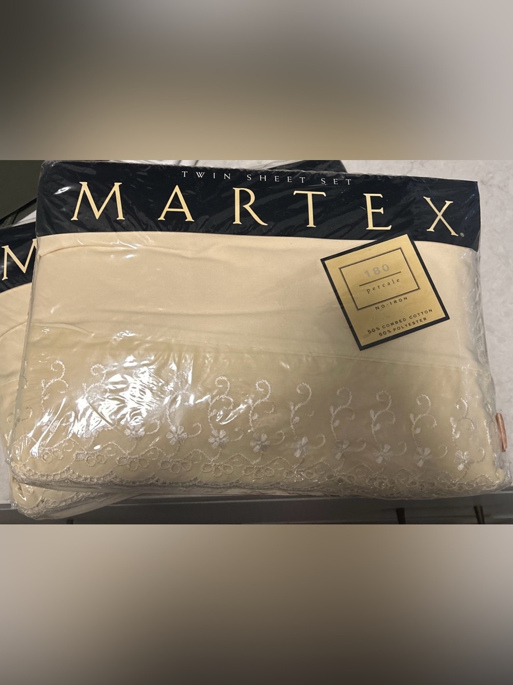 Martex Twin Sheet set Wynneword Lace Edge Vintage Bone color